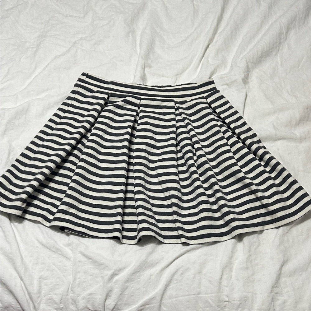 American Eagle Outfitters Black and White Striped Skater Skirt